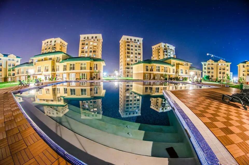 Luxury Apartment With Pool In North Bucharest Cretuleasca 外观 照片